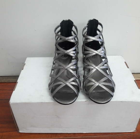 Gabriella Rocha - Picture 4 of 4